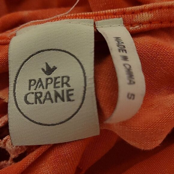 Paper Crane cut out design tank top - Picture 6 of 8